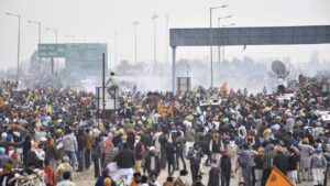 किसान आंदोलन का असर: 300 करोड़ के कारोबार का नुकसान, कपड़ा…- भारत संपर्क