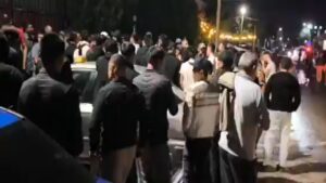 किर्गिस्तान में PAK छात्रों पर हमला, इस्लामाबाद में किर्गिज दूतावास के बाहर प्रदर्शन… – भारत संपर्क
