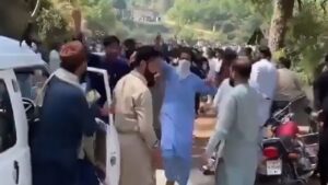 पाकिस्तान: रण का मैदान बना PoK, मुजफ्फराबाद में पुलिस पर पथराव | Pakistan occupied… – भारत संपर्क
