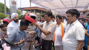 Raigarh News: हेलमेट के उपयोग को सभी मिलकर सामाजिक जिम्मेदारी के…- भारत संपर्क