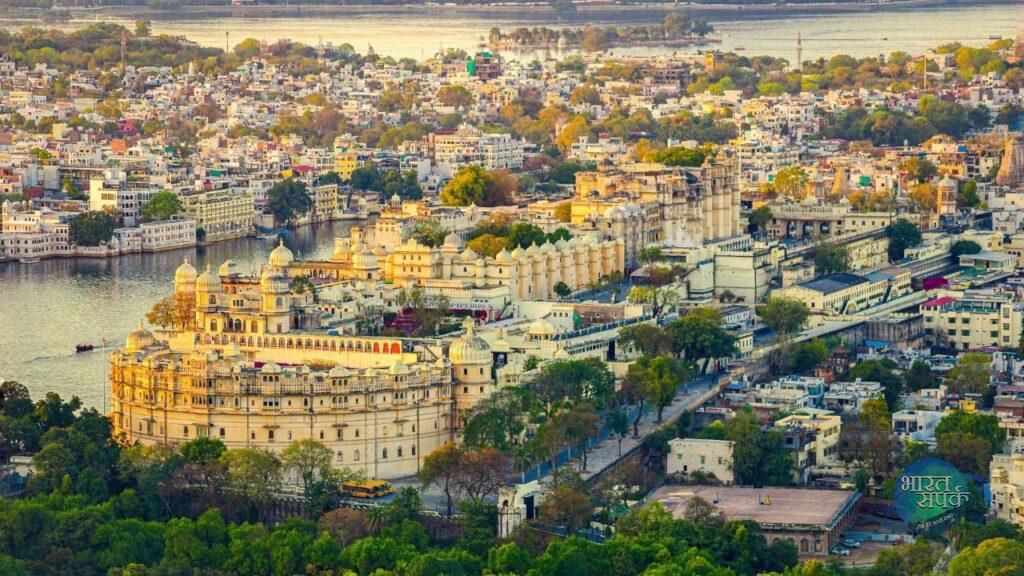 Travel Tips: भारत में इन जगहों को पुकारा जाता है झीलों का शहर | udaipur to…