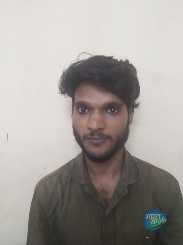 पुराने विवाद में युवक पर जानलेवा हमला, पुलिस ने आरोपी को मरीन ड्राइव से गिरफ्तार कर … – भारत संपर्क न्यूज़ … पुराने विवाद में युवक पर जानलेवा हमला, पुलिस ने आरोपी को मरीन ड्राइव से गिरफ्तार कर … – भारत संपर्क न्यूज़ …