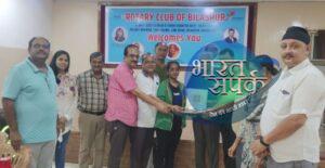 रोटरी क्लब ऑफ़ बिलासपुर ने किया पर्वतारोही निशा यादव का…- भारत संपर्क