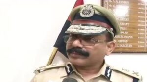 कौन हैं बिहार के पूर्व DGP एसके सिंघल, जो सिपाही भर्ती पेपर लीक में बुरी तरह…