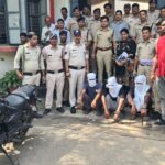 पिता ने उकसाया तो बेटे ने लिया बदला, पत्रकार को गोलियों से भूना… पुलिस ने… – भारत संपर्क