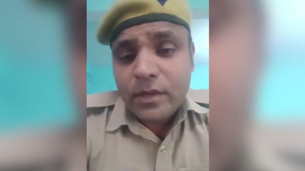 जुए में कांस्टेबल हारा 15 लाख, SP से बोला- सिपाहियों से 500-500 रुपए दिलाकर… – भारत संपर्क