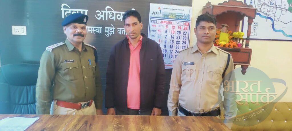 पूर्व परिचित महिला को घर बुलाकर उसे बेहोश कर उसके साथ…- भारत संपर्क पूर्व परिचित महिला को घर बुलाकर उसे बेहोश कर उसके साथ…- भारत संपर्क