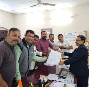 सारी अटकलें खत्म, जिलाध्यक्ष दीपक सिंह ने दाखिल किया महापौर…- भारत संपर्क