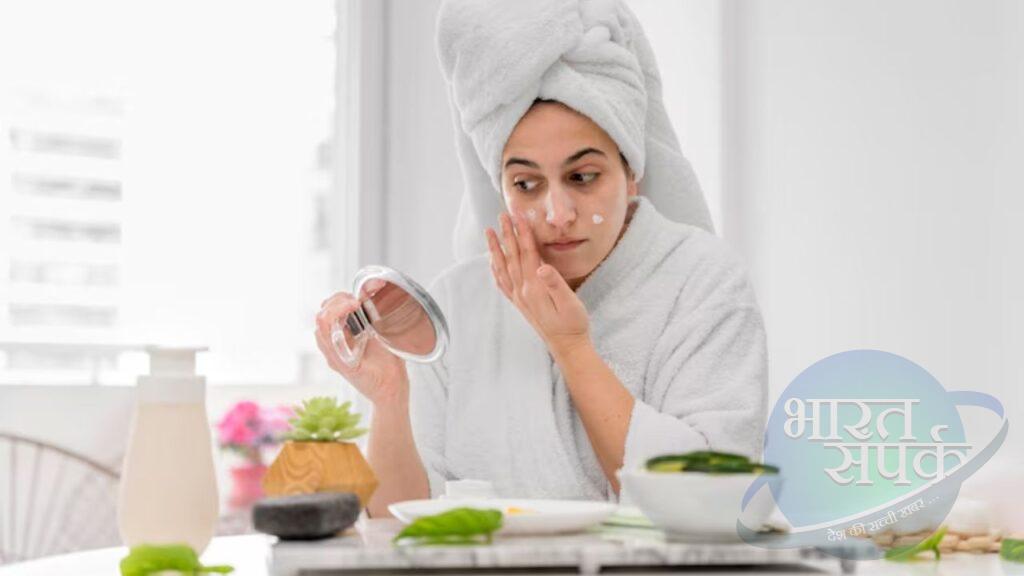 Skin Care: साल 2025 में अपना लें ये 5 आदतें, मिलेगी ग्लोइंग और सॉफ्ट स्किन