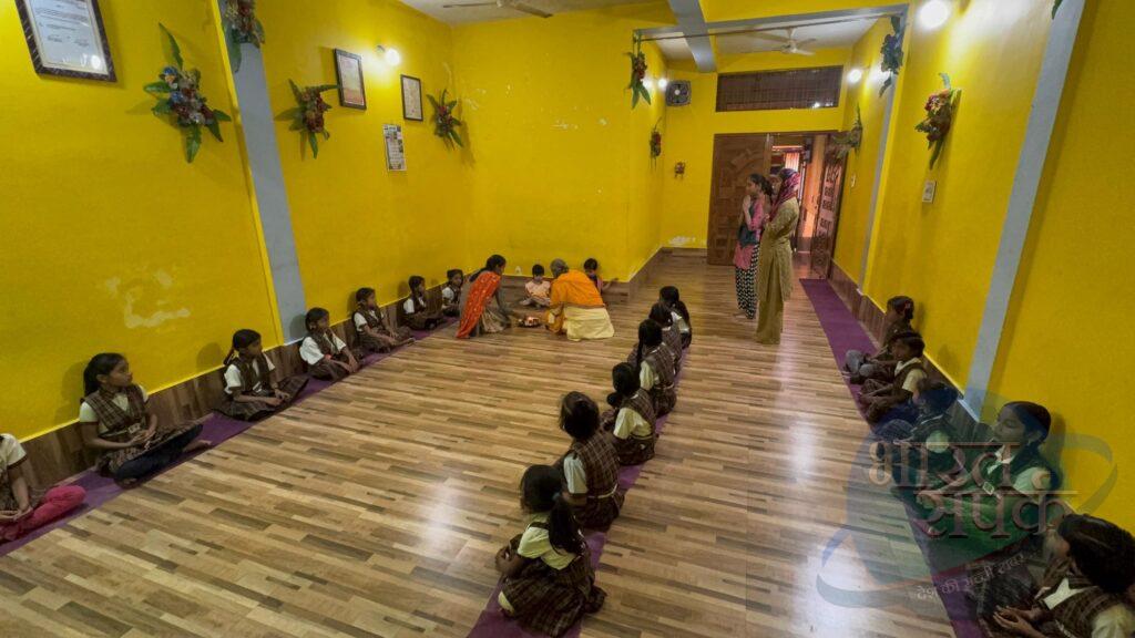 श्री पीतांबरा पीठ त्रिदेव मंदिर में गुप्त नवरात्रि के नवमी…- भारत संपर्क
