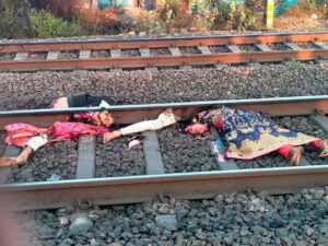 वैलेंटाइन डे पर प्रेमी जोड़े ने ट्रेन के सामने कूद कर दे दी…- भारत संपर्क