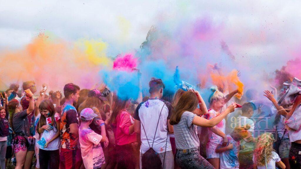 Holi Events in Delhi : दिल्ली में कहां-कहां एंजॉय कर सकते हैं होली की ग्रैंड…