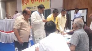 विनोद सोनी निर्विरोध सभापति निर्वाचित, शपथ ग्रहण समारोह में…- भारत संपर्क
