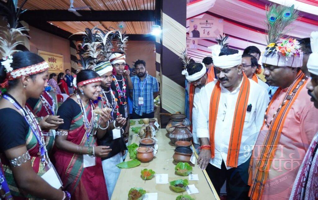 बस्तर पंडुम में बिखर रही जनजातीय संस्कृति की अनुपम छटा – भारत संपर्क न्यूज़ … बस्तर पंडुम में बिखर रही जनजातीय संस्कृति की अनुपम छटा – भारत संपर्क न्यूज़ …