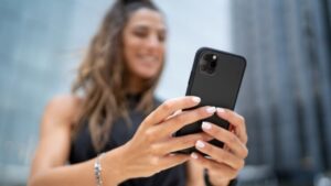 2025 में Apple मचाएगा धमाल, iPhone नहीं ये नए प्रोडक्ट्स भी होंगे लॉन्च! – भारत संपर्क