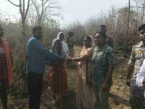 *Breaking jashpur:- जंगल में घूम रहे 65 वर्षिय वृद्व को हाथी ने कुचला, घटना…- भारत संपर्क