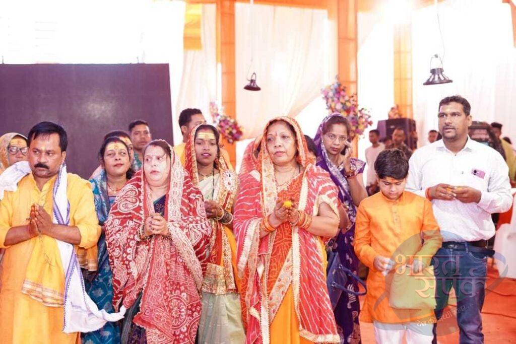 *श्री जगन्नाथ मंदिर दोकड़ा प्राण प्रतिष्ठा कार्यक्रम नगर भ्रमण के साथ हुआ…- भारत संपर्क *श्री जगन्नाथ मंदिर दोकड़ा प्राण प्रतिष्ठा कार्यक्रम नगर भ्रमण के साथ हुआ…- भारत संपर्क