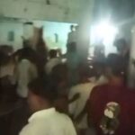जयमाल की तस्वीरें खींचने पर बवाल, दुल्हन पक्ष ने कुर्सी-छ्नौटे से पीटा……
