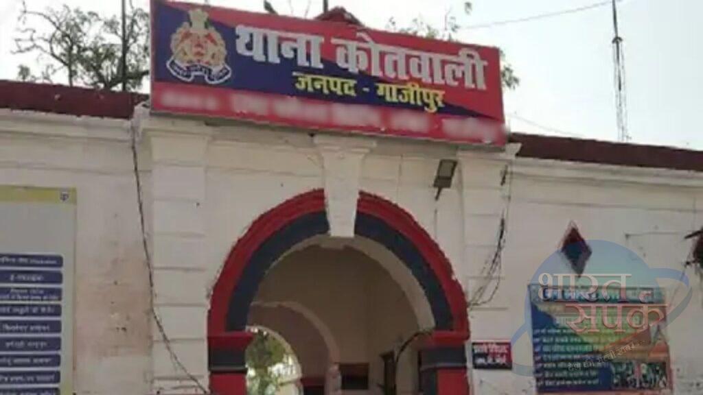 भाभी के कहने पर पत्नी को पीटता है देवर… परेशान होकर महिला ने घर छोड़ा, की… – भारत संपर्क भाभी के कहने पर पत्नी को पीटता है देवर… परेशान होकर महिला ने घर छोड़ा, की… – भारत संपर्क