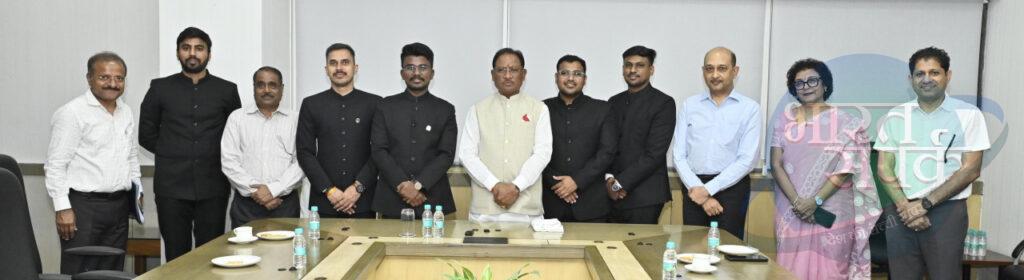 मुख्यमंत्री विष्णुदेव साय से भारतीय प्रशासनिक सेवा 2024 बैच के प्रशिक्षु अधिकारियों ने की सौजन्य… – भारत संपर्क न्यूज़ … मुख्यमंत्री विष्णुदेव साय से भारतीय प्रशासनिक सेवा 2024 बैच के प्रशिक्षु अधिकारियों ने की सौजन्य… – भारत संपर्क न्यूज़ …