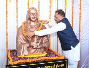 नारी शिक्षा और सशक्तिकरण में अहिल्याबाई होल्कर का महत्वपूर्ण योगदान: मुख्यमंत्री विष्णु देव साय – भारत संपर्क न्यूज़ …
