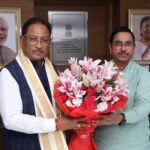 मुख्यमंत्री विष्णुदेव साय ने केंद्रीय मंत्री प्रल्हाद जोशी से की सौजन्य भेंट – भारत संपर्क न्यूज़ …