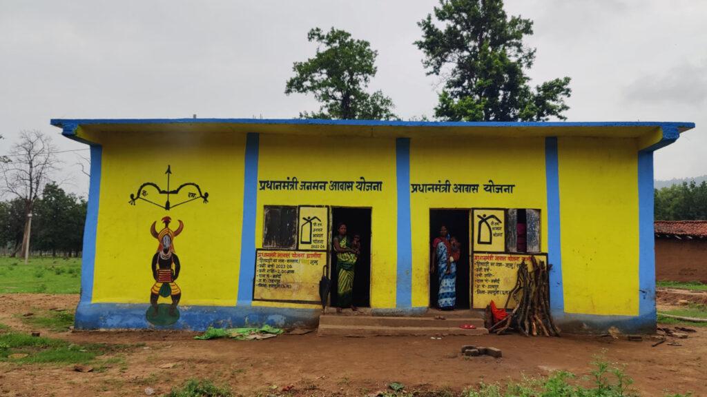 मुख्यमंत्री कैंप कार्यालय की पहल पर ग्राम जोकारी में लगाया गया नया ट्रांसफार्म – भारत संपर्क न्यूज़ … मुख्यमंत्री कैंप कार्यालय की पहल पर ग्राम जोकारी में लगाया गया नया ट्रांसफार्म – भारत संपर्क न्यूज़ …
