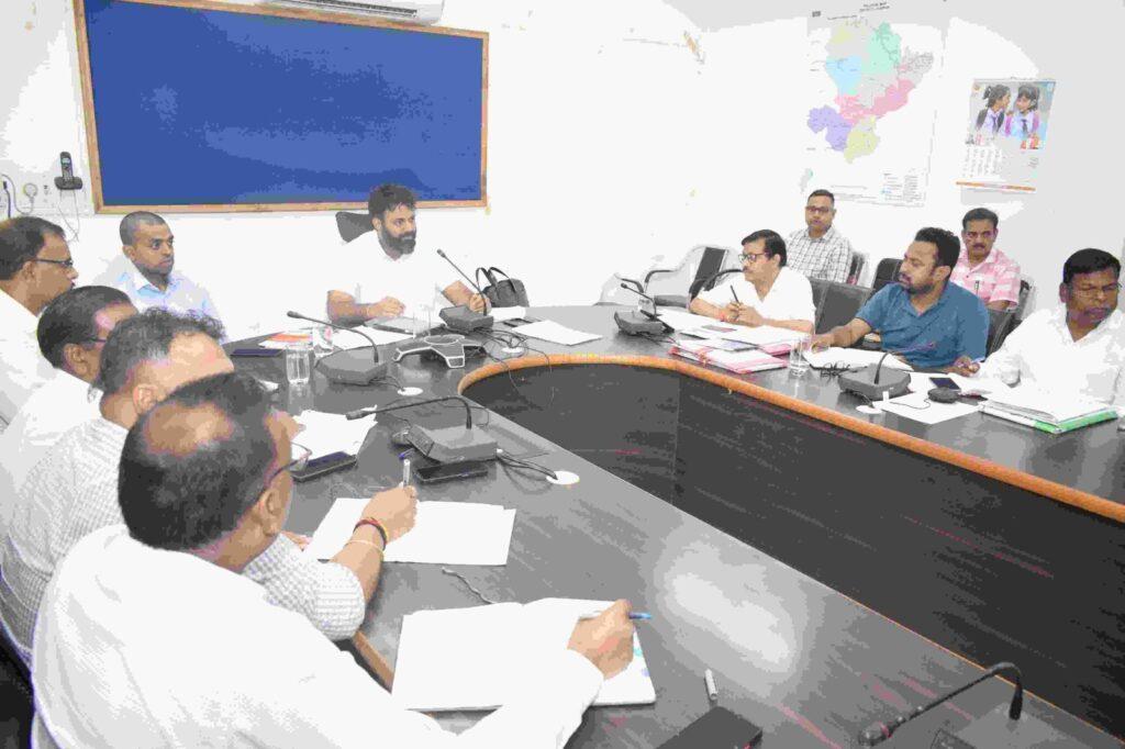 *कलेक्टर ने बच्चों के शैक्षिक गुणवत्ता पर विशेष ध्यान देने के दिए निर्देश,…- भारत संपर्क *कलेक्टर ने बच्चों के शैक्षिक गुणवत्ता पर विशेष ध्यान देने के दिए निर्देश,…- भारत संपर्क