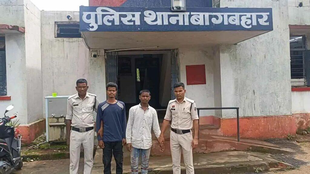 *कलयुगी बेटे ने, अपने जीजा के साथ मिलकर, की अपने पिता के सिर पर डंडे से…- भारत संपर्क *कलयुगी बेटे ने, अपने जीजा के साथ मिलकर, की अपने पिता के सिर पर डंडे से…- भारत संपर्क