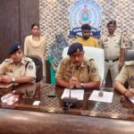 अपनी महिला मित्र के माध्यम से युवक को फसाया झूठे प्रेम जाल…- भारत संपर्क