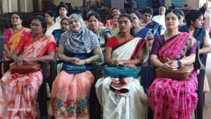 छात्रों के भविष्य निर्माण में एक आदर्श शिक्षक की भूमिका विषय…- भारत संपर्क