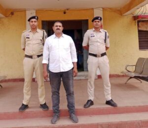 समाज में नफरत फैलाने की साजिश, धार्मिक भावनाओं से खिलवाड़…- भारत संपर्क