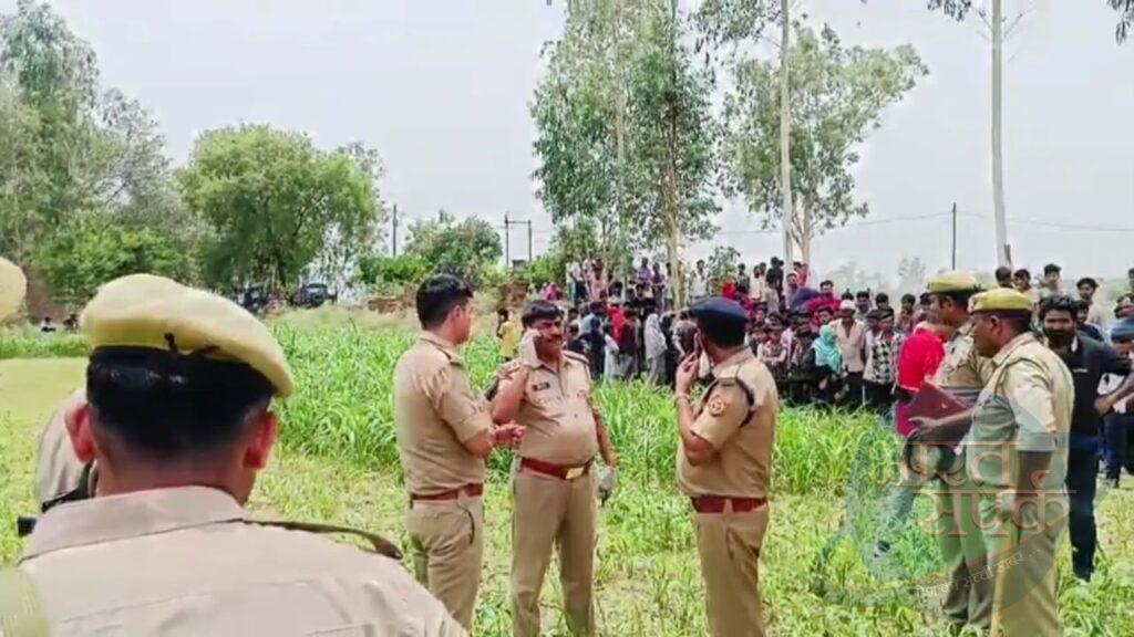घास काटने गई नाबालिग, नहीं लौटी… दूसरे दिन खून से लथपथ मिली लाश, प्राइवेट… – भारत संपर्क घास काटने गई नाबालिग, नहीं लौटी… दूसरे दिन खून से लथपथ मिली लाश, प्राइवेट… – भारत संपर्क