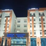 रेप पीड़िता को नहीं मिला इलाज, मौत के बाद जागा प्रशासन, 2 डॉक्टरों पर गिरी…