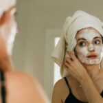 Skin Care Tips: स्क्रब के बाद फेस पैक लगाना क्यों जरूरी है?