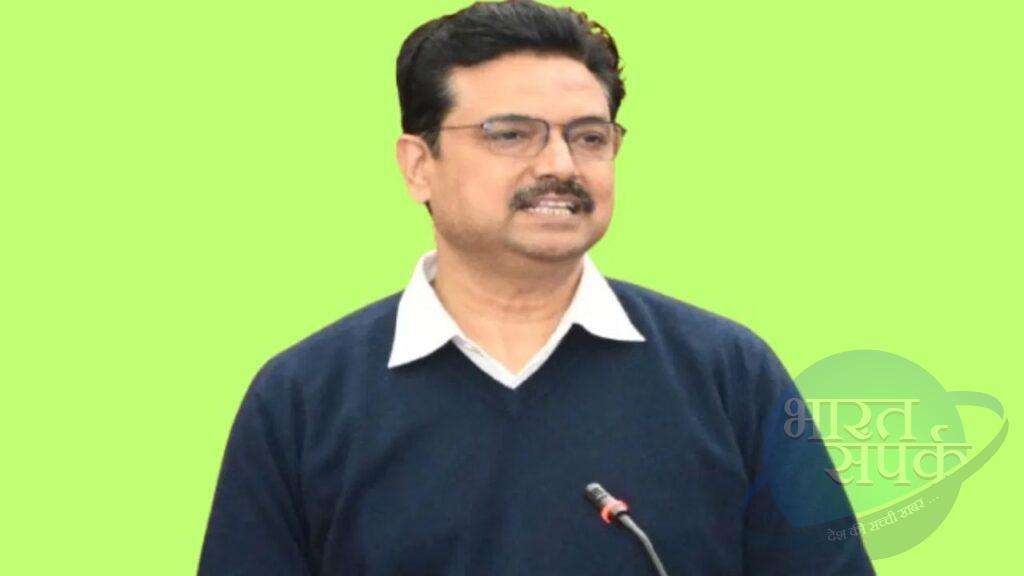 DU VC ने कहा, बिना सूचना डीयू पहुंचकर राहुल गांधी ने तोड़ा प्रोटोकाल, ऐसी परंपरा… DU VC ने कहा, बिना सूचना डीयू पहुंचकर राहुल गांधी ने तोड़ा प्रोटोकाल, ऐसी परंपरा…
