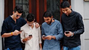 मोबाइल नंबर वेरिफिकेशन के लिए देना पड़ सकता है चार्ज, आने वाला है ये नया नियम – भारत संपर्क