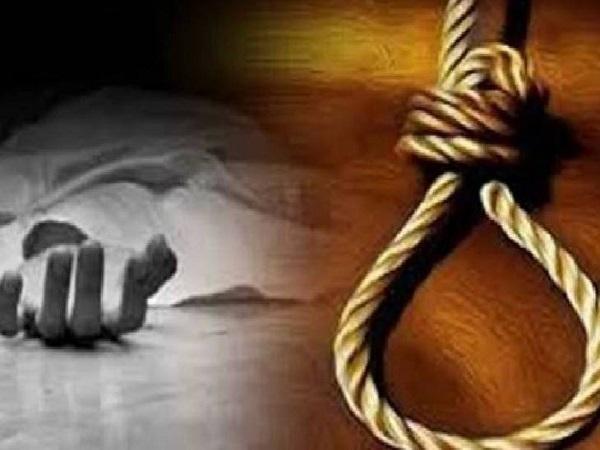 केलो नदी किनारे टेंट कर्मी की फंदे से लटकती लाश मिली, पुलिस जांच में जुटी – भारत संपर्क न्यूज़ …