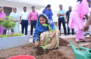 मंत्री लक्ष्मी राजवाड़े ने ‘मोर गोठ ल सुनगा, हर घर मुनगा अभियान’ का किया शुभारंभ – भारत संपर्क न्यूज़ …