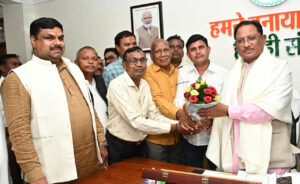 मुख्यमंत्री साय से यादव समाज के प्रतिनिधियों ने की सौजन्य मुलाकात – भारत संपर्क न्यूज़ …