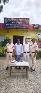 पचपेड़ी में अवैध कच्ची शराब पर पुलिस की बड़ी कार्रवाई, 27…- भारत संपर्क