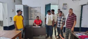 बिल्हा में जुआ खेलते 5 गिरफ्तार, ताश-पत्ते और नगदी जब्त — भारत संपर्क