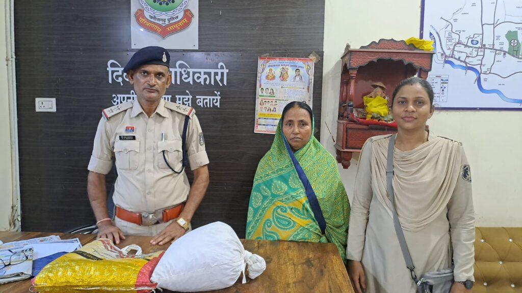 चिंगराजपारा में अवैध गांजा बिक्री करती महिला गिरफ्तार — भारत संपर्क