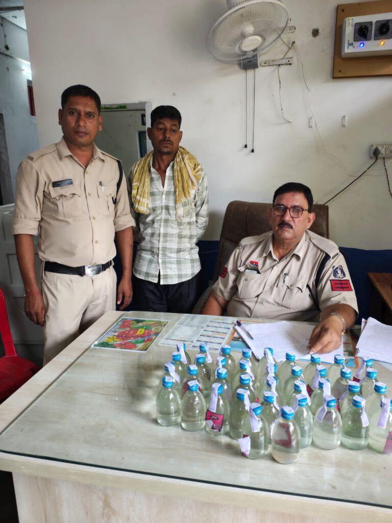 अवैध शराब के खिलाफ कोनी पुलिस की कार्रवाई, एक आरोपी गिरफ्तार- भारत संपर्क अवैध शराब के खिलाफ कोनी पुलिस की कार्रवाई, एक आरोपी गिरफ्तार- भारत संपर्क
