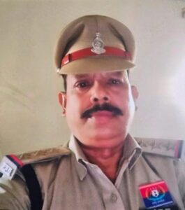 *Breaking jashpur:- थाना प्रभारी नारायणपुर निरीक्षक रामसाय पैंकरा की बिजली…- भारत संपर्क