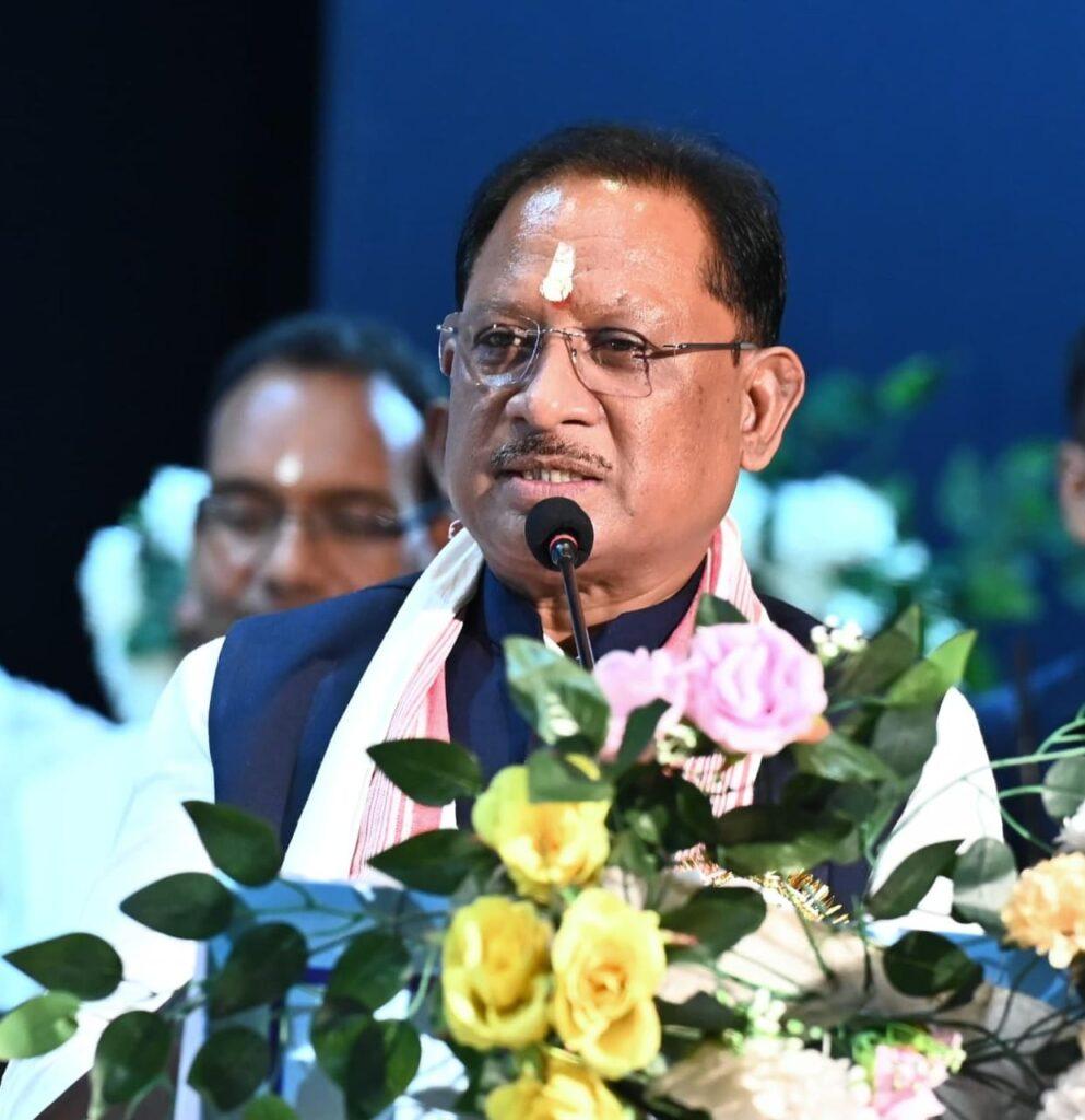 मुख्यमंत्री श्री विष्णुदेव साय ने नारायणपुर की बेटियों से…- भारत संपर्क मुख्यमंत्री श्री विष्णुदेव साय ने नारायणपुर की बेटियों से…- भारत संपर्क