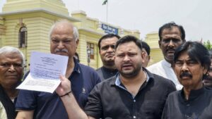 Bihar Voter List Revision: तेजस्वी की खुली धमकी और SIR पर प्रहार… वोटर…
