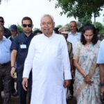 CM नीतीश ने किया जहानाबाद के बाराबर की गुफाओं का निरीक्षण, विकास के लिए 50…