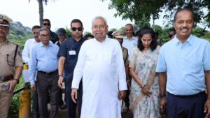 CM नीतीश ने किया जहानाबाद के बाराबर की गुफाओं का निरीक्षण, विकास के लिए 50…