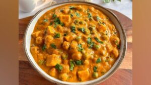 Makhan Sabji Recipe: मखाने से बनाएं ये 2 टेस्टी सब्जी, जानें आसान रेसिपी